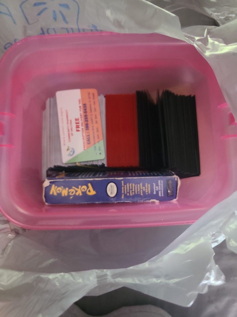 Yugioh Trading Cards/pokemon