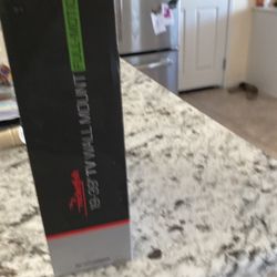 Wall Mount 19-39” $40 OBO New 