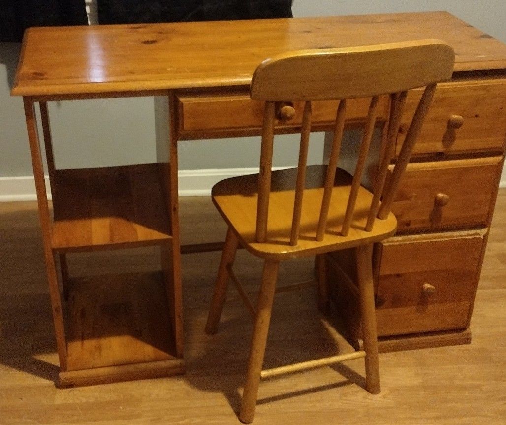 Student Desk W Chair Solid Pine