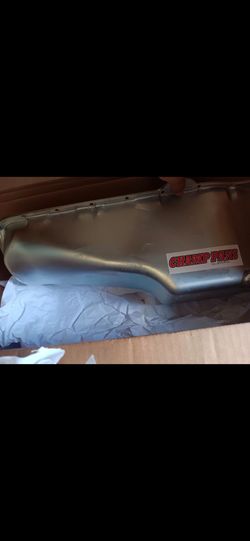 Small block Chevy oil pan