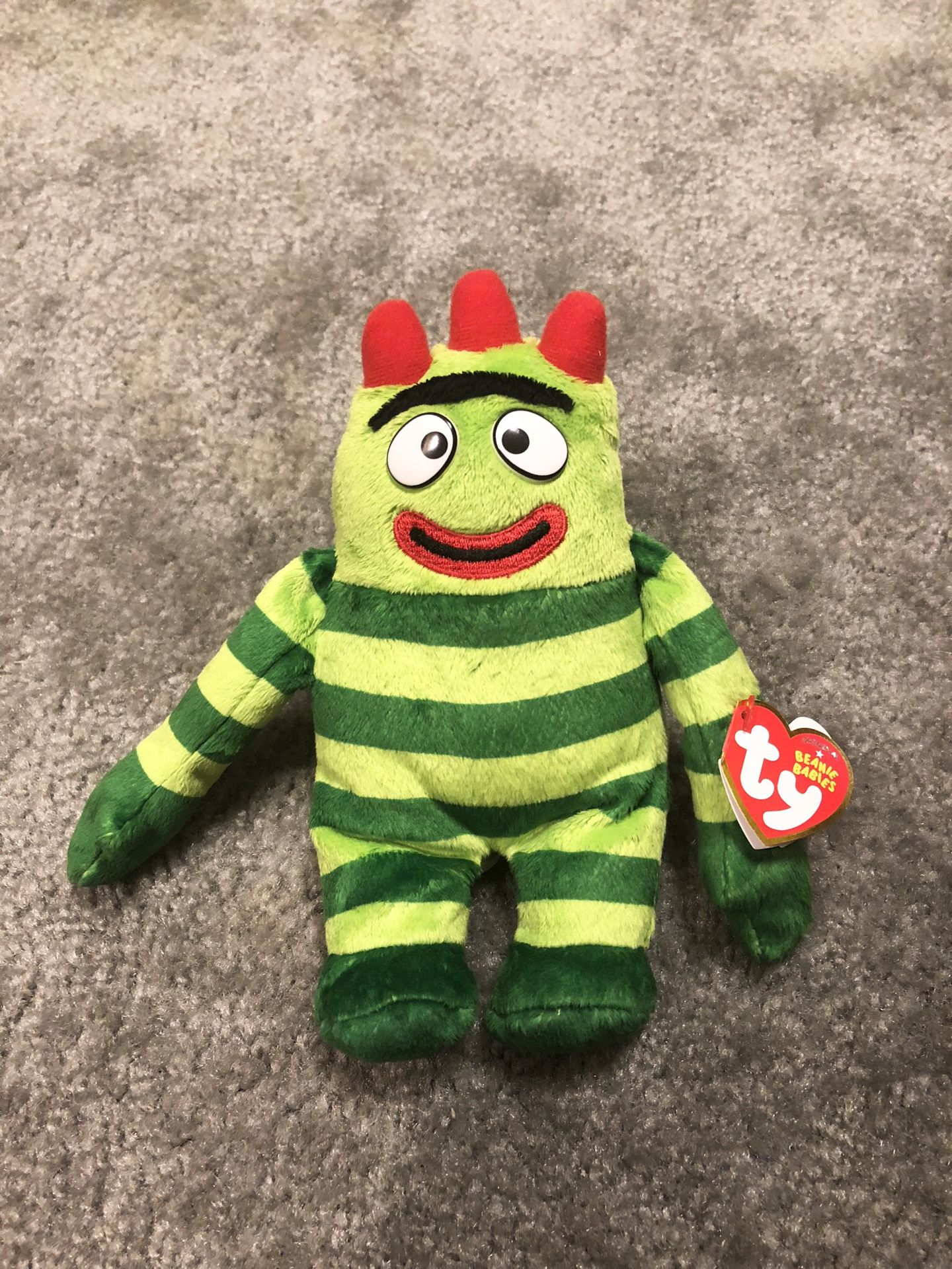 Yo Gabba Gabba 12' inch Talking Brobee Plush and Beanie Ballz (Price is for  all) for Sale in PA, US - OfferUp