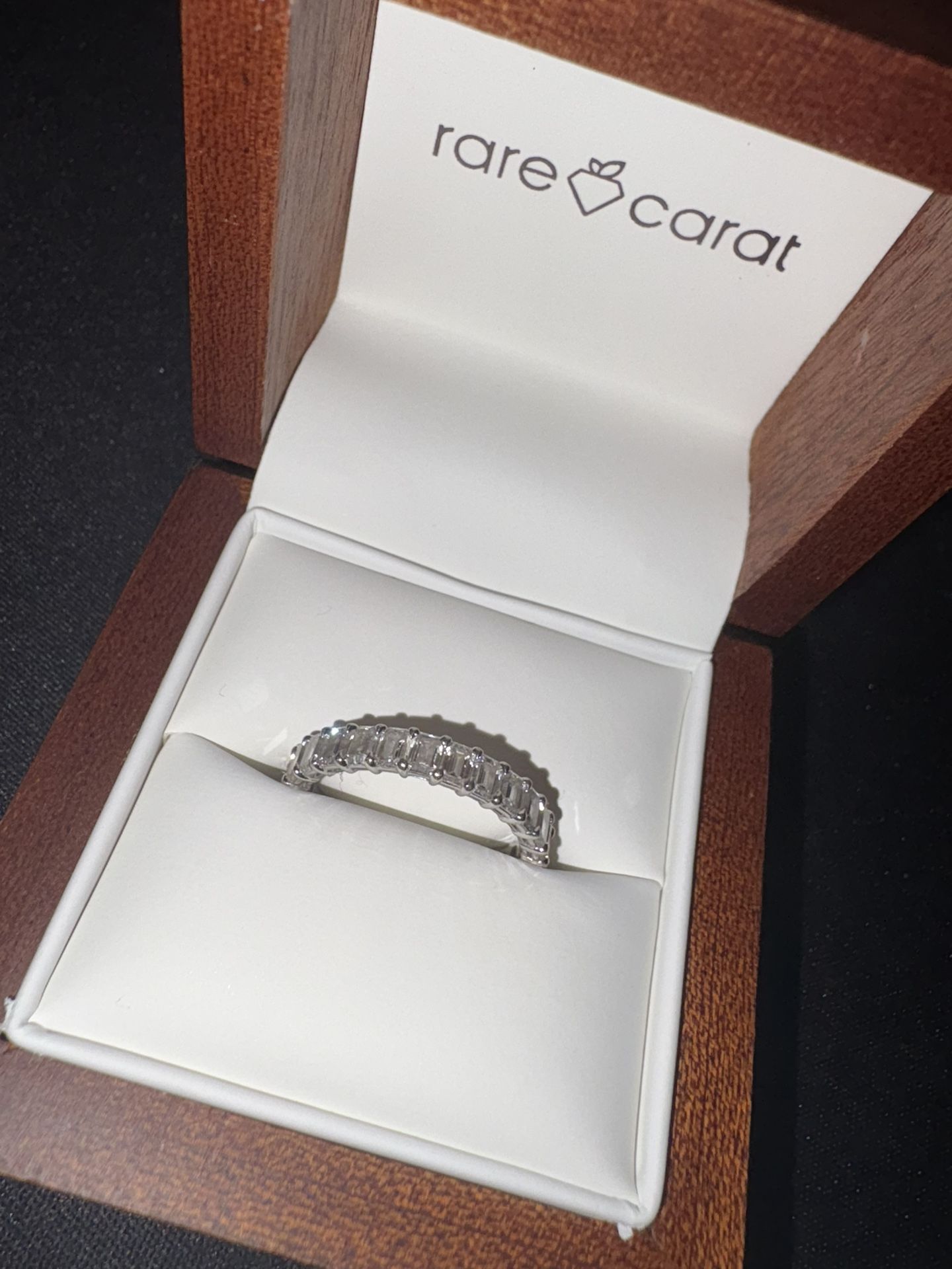 Emerald Cut Eternity Ring💎