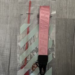 Off White Keychain Pink On Pink 