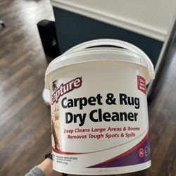 Capture Carpet & Rug Dry Cleaner w/Resealable lid