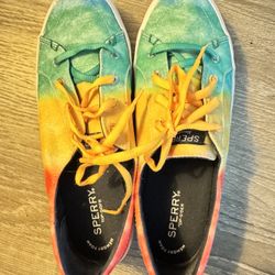 Sperry Women’s Size 9