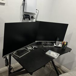 Desktop Monitors 