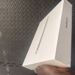 M1 MacBook Air 2020 New In Box
