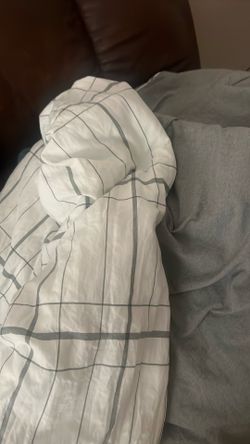 Twin XL Bedspread