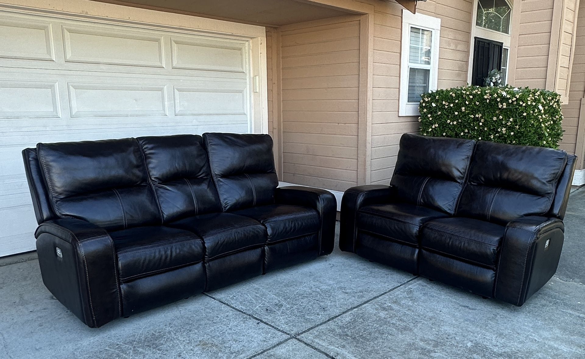 Gorgeous Real Leather Costco Couch + Loveseat with Recliners | FREE DELIVERY