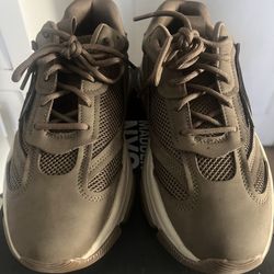 Madden NYC Men's Dad Fashion Sneaker Shoes Comfort Foam 