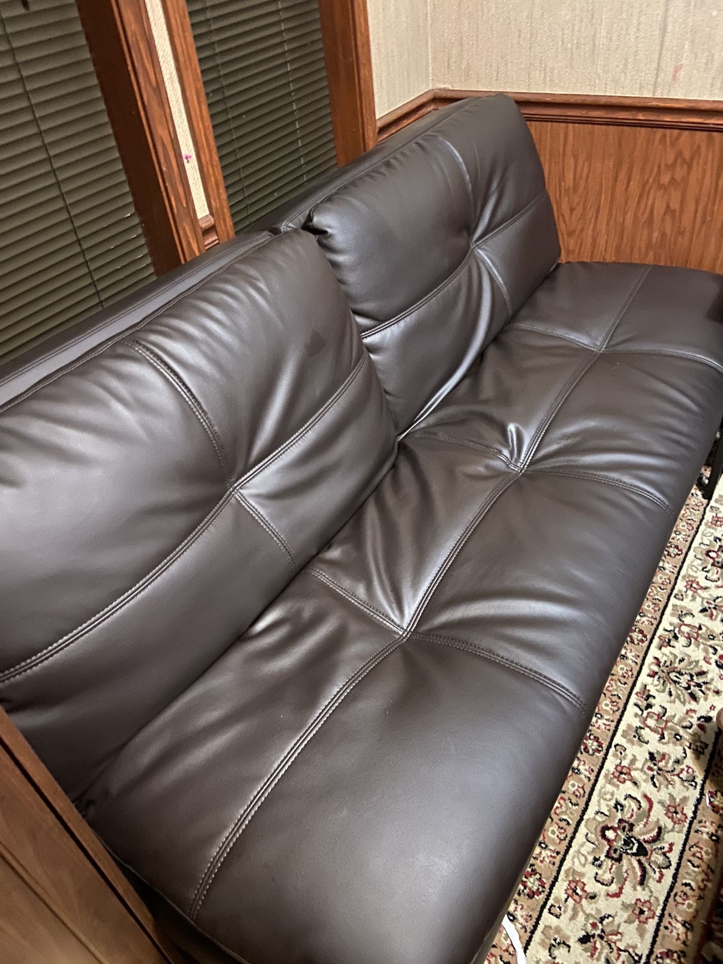 Futon Coach