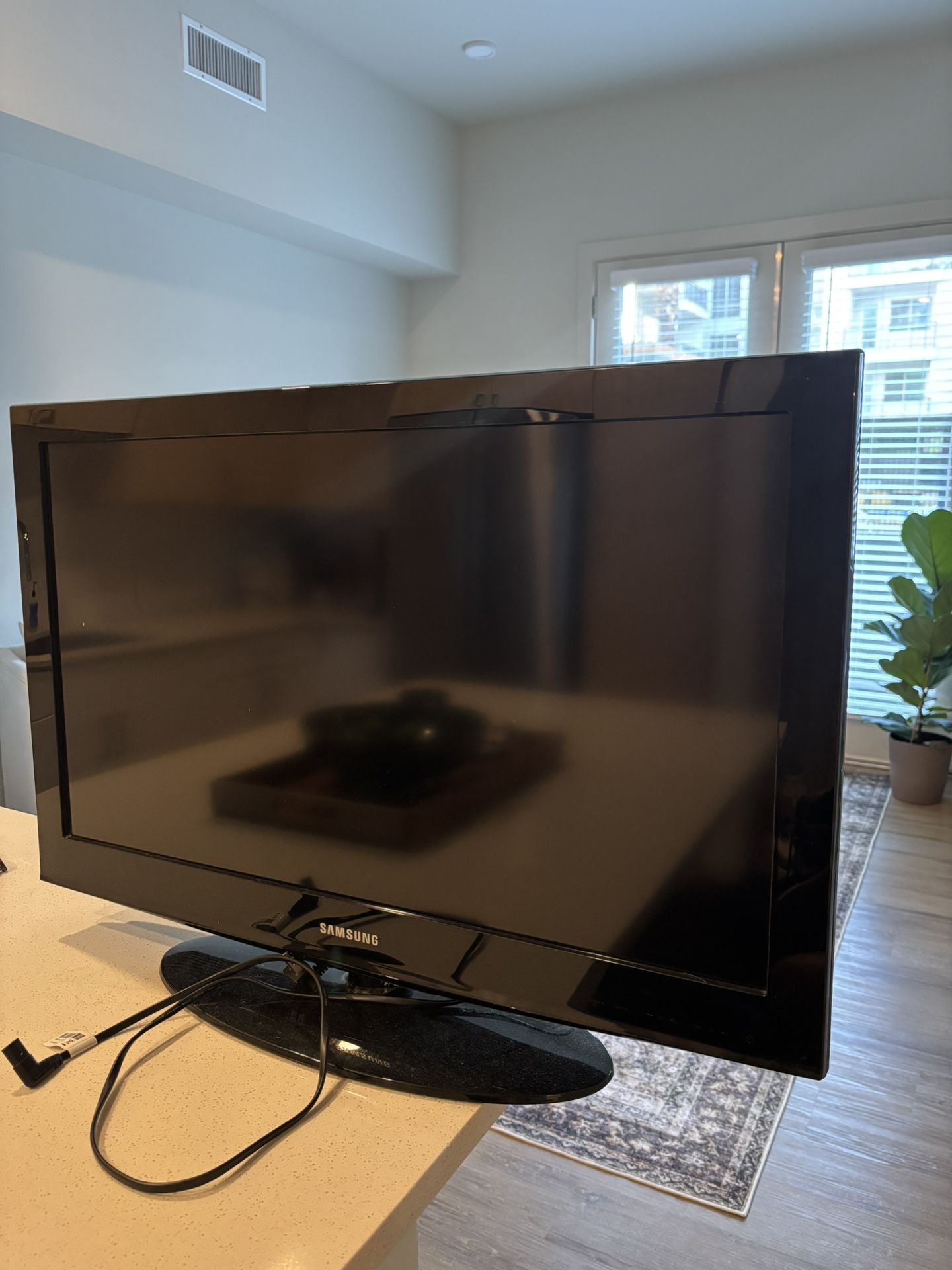 32 inch Samsung Tv