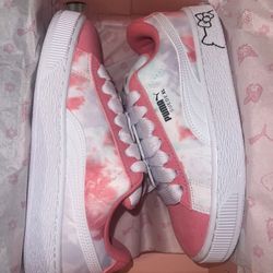 Size 4.5 Hello Kitty Sanrio Puma Shoes