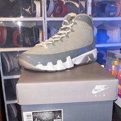 Jordan Retro 9 Size 4