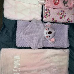 Blankets And Bibs 