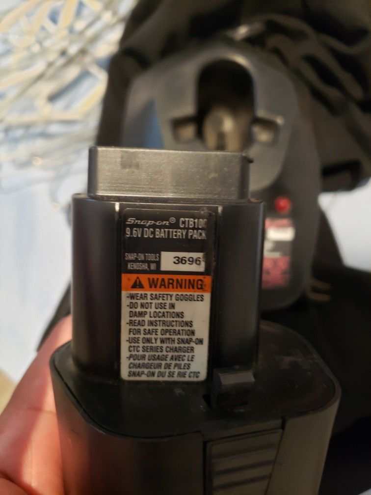 Snap On Battery And Charger for Sale in Oceanside CA OfferUp
