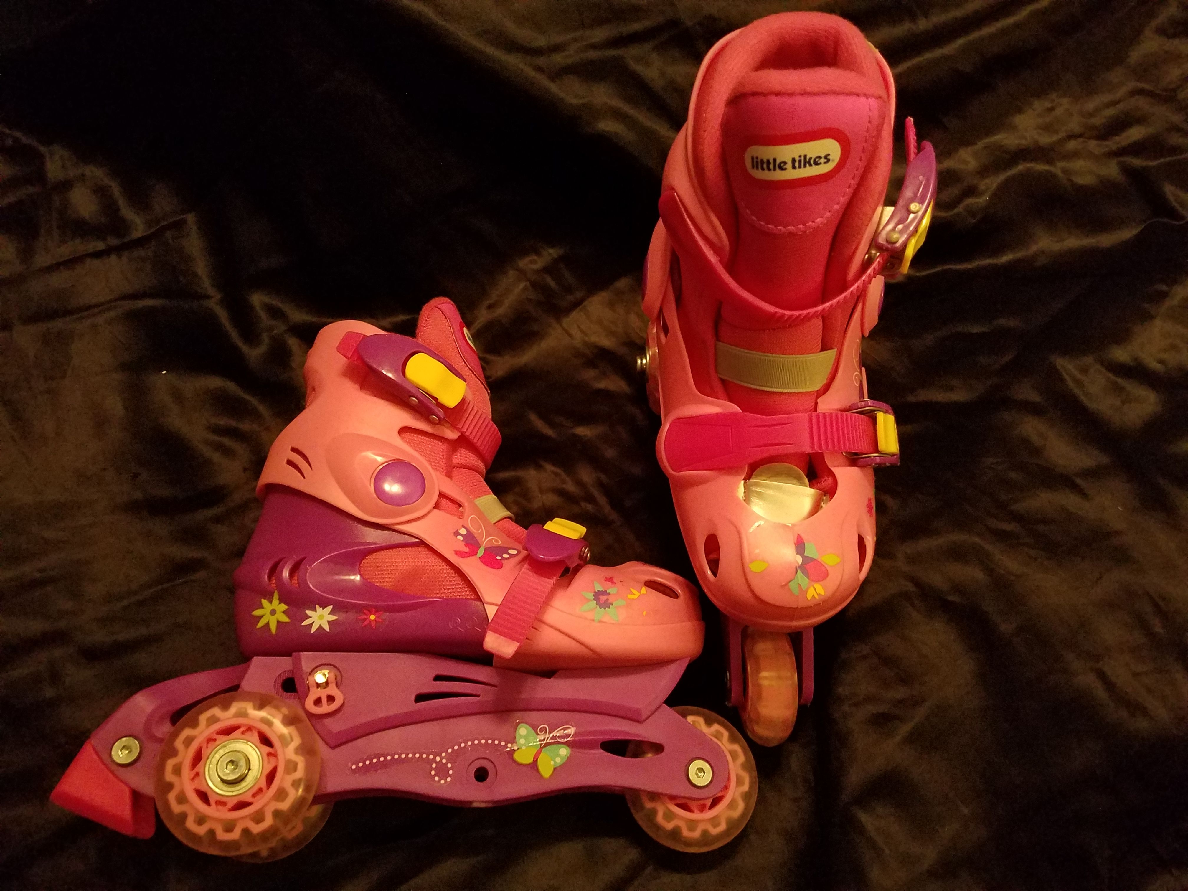 3 wheel adjustable Little Tikes skates