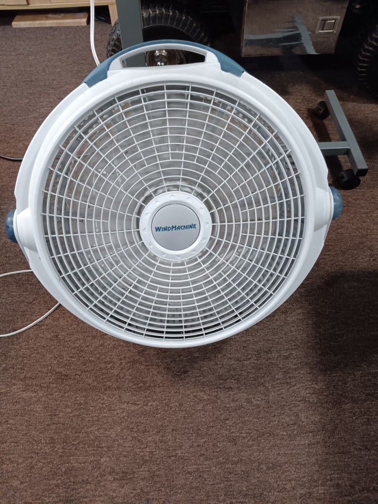 Lasko 3300 20″ Wind Machine Floor Fan with 3 Energy-Efficient Speeds-Features Pivoting Head for Directional Air Flow