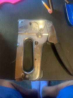 Heavy Duty Metal Staple Gun