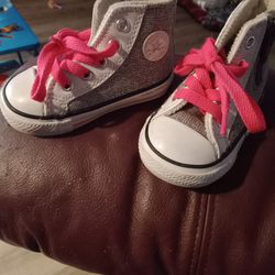 Converse  For Toddler Girls Size4