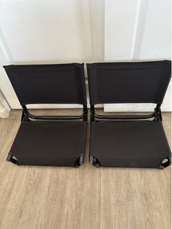 Heavy duty stadium seats $35 set