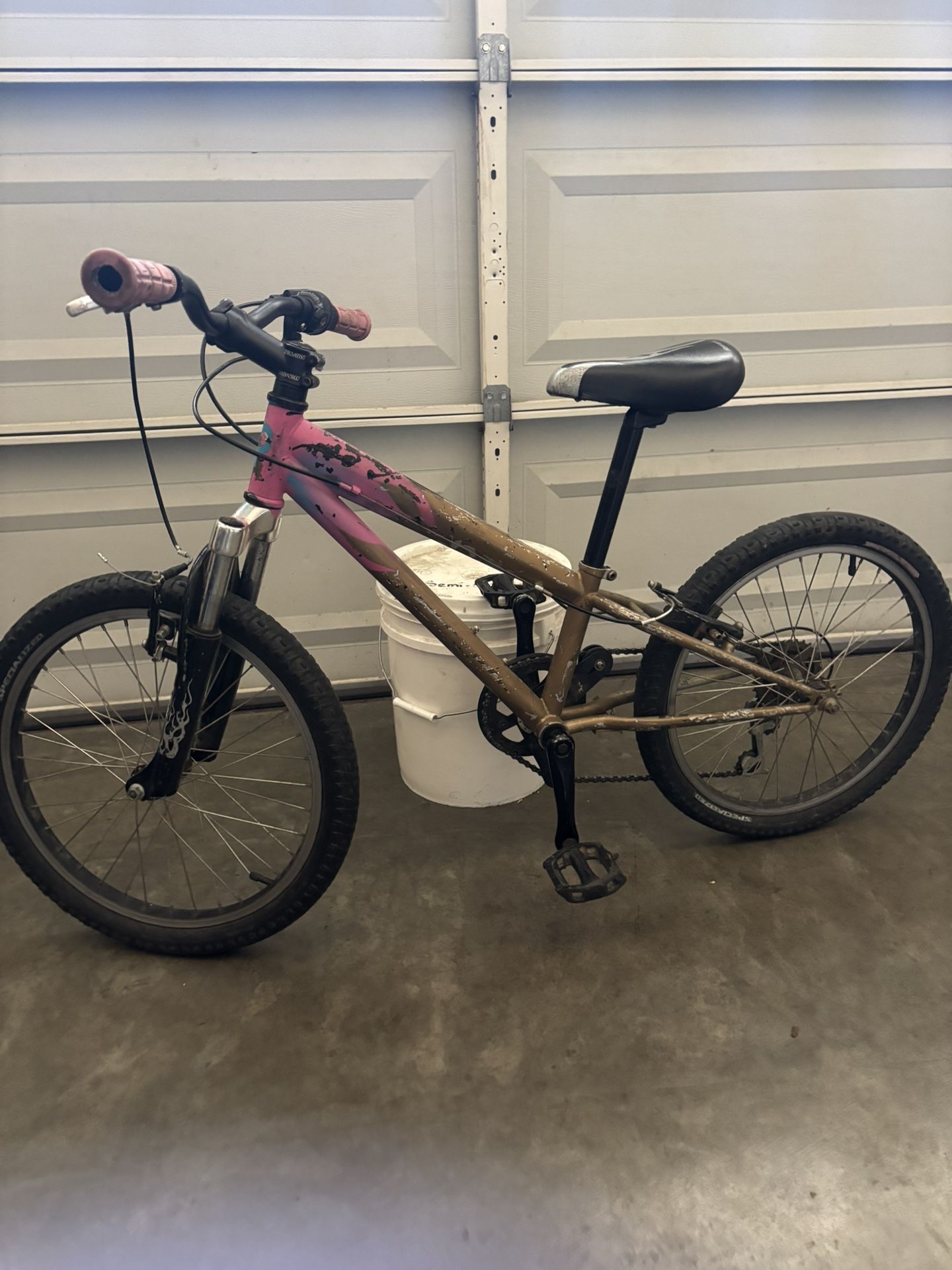Youth Mountain Bike 18”