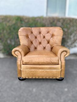 High-Tier Gleason Tufted Leather Club Chair Delivery Available