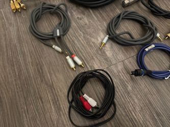 Assorted Audio & Video Cables
