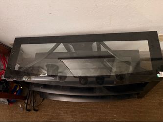 Tv stand / entertainment center