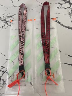 OFF-WHITE