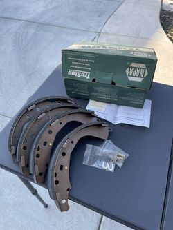 Tundra Toyota 00-06 Rear Drum Shoes