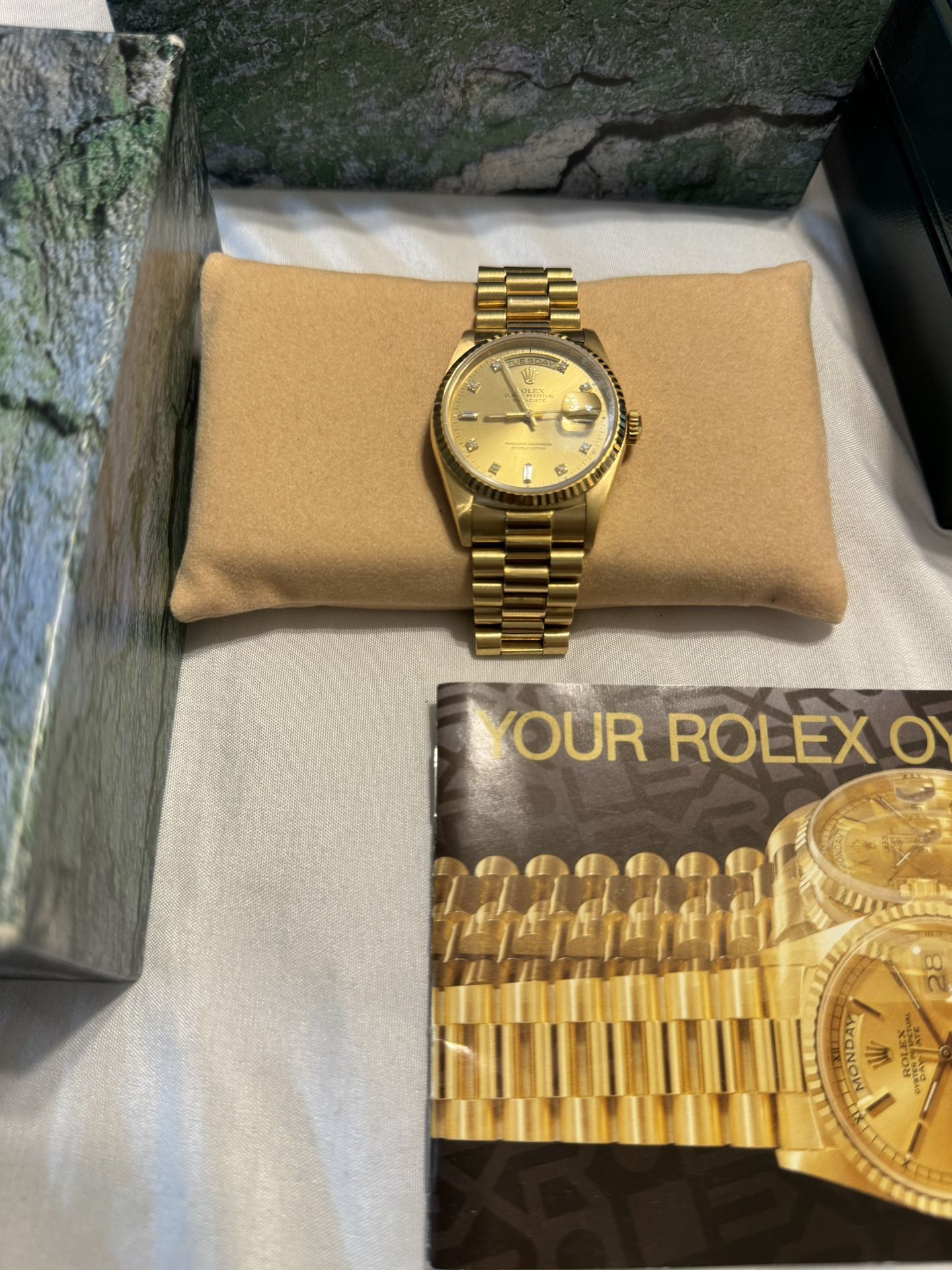 ROLEX DAY-DATE PRESIDENT 18238 18k Gold