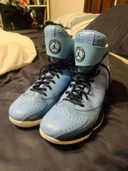 Selling BasketBall Shoes!