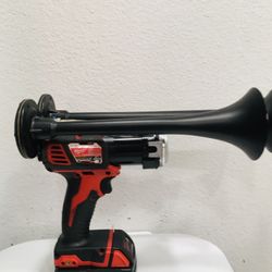 Train horn