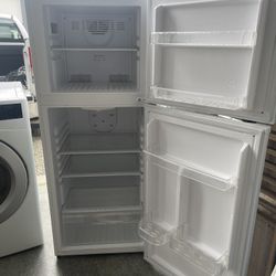 Haier Refrigerator/Frezzer
