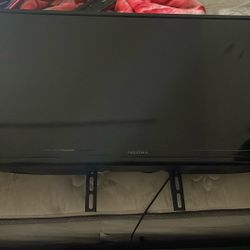  Insignia 32 in tv 