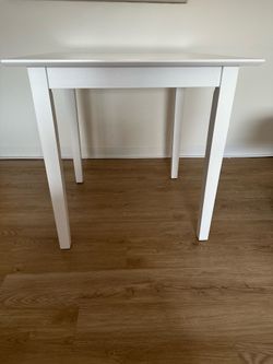 29” Square dinning table