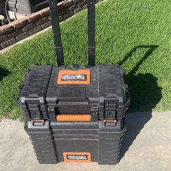 RIDGID  25 in. Rolling Tool Box and Tool Case