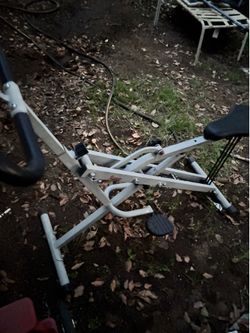 Squat machine