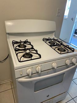 White stove
