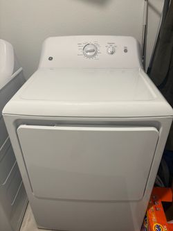 General Electric Washer & Dryer  (white) 2 Years old