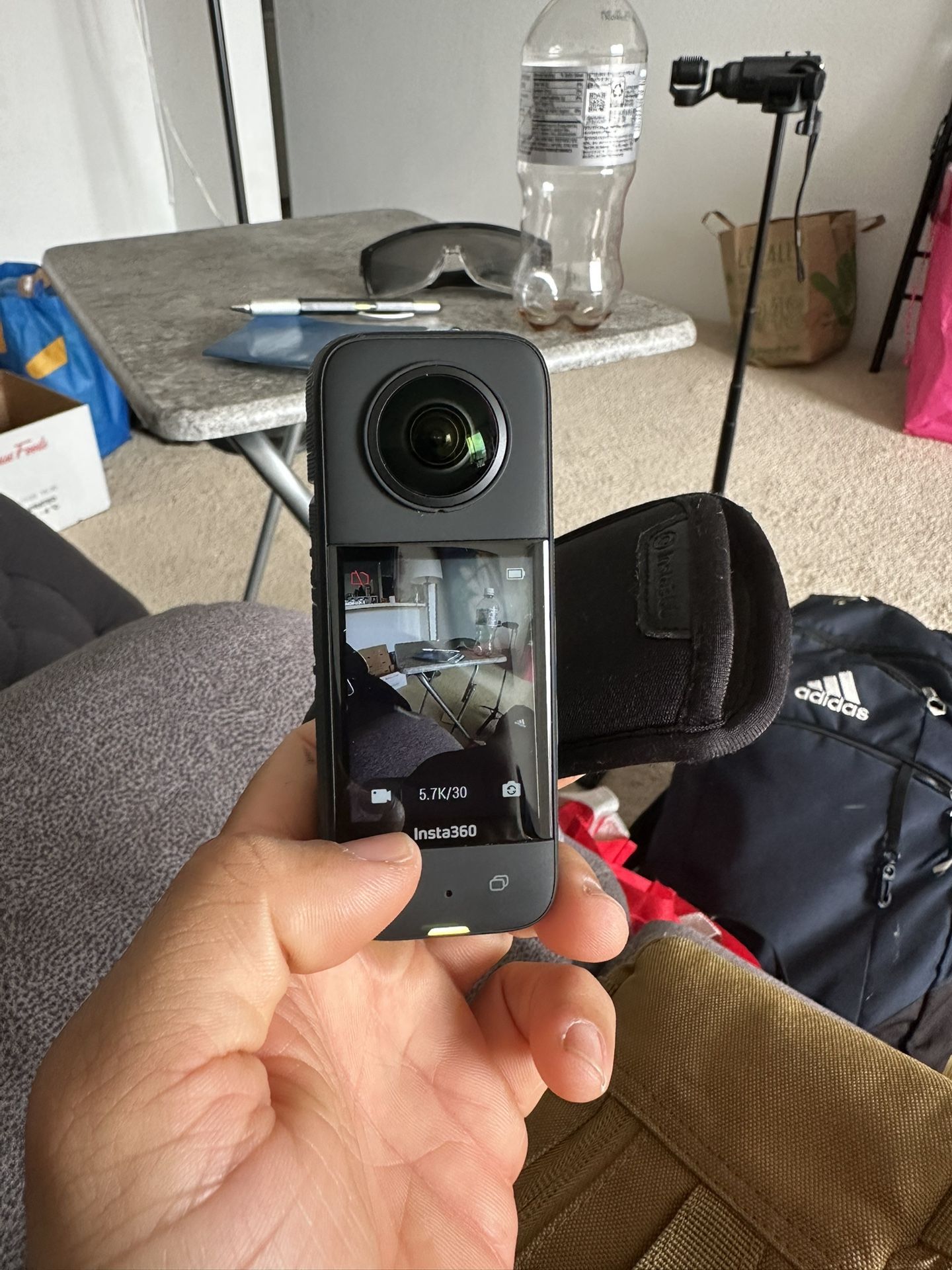Insta 360 x3 action camera (like new)