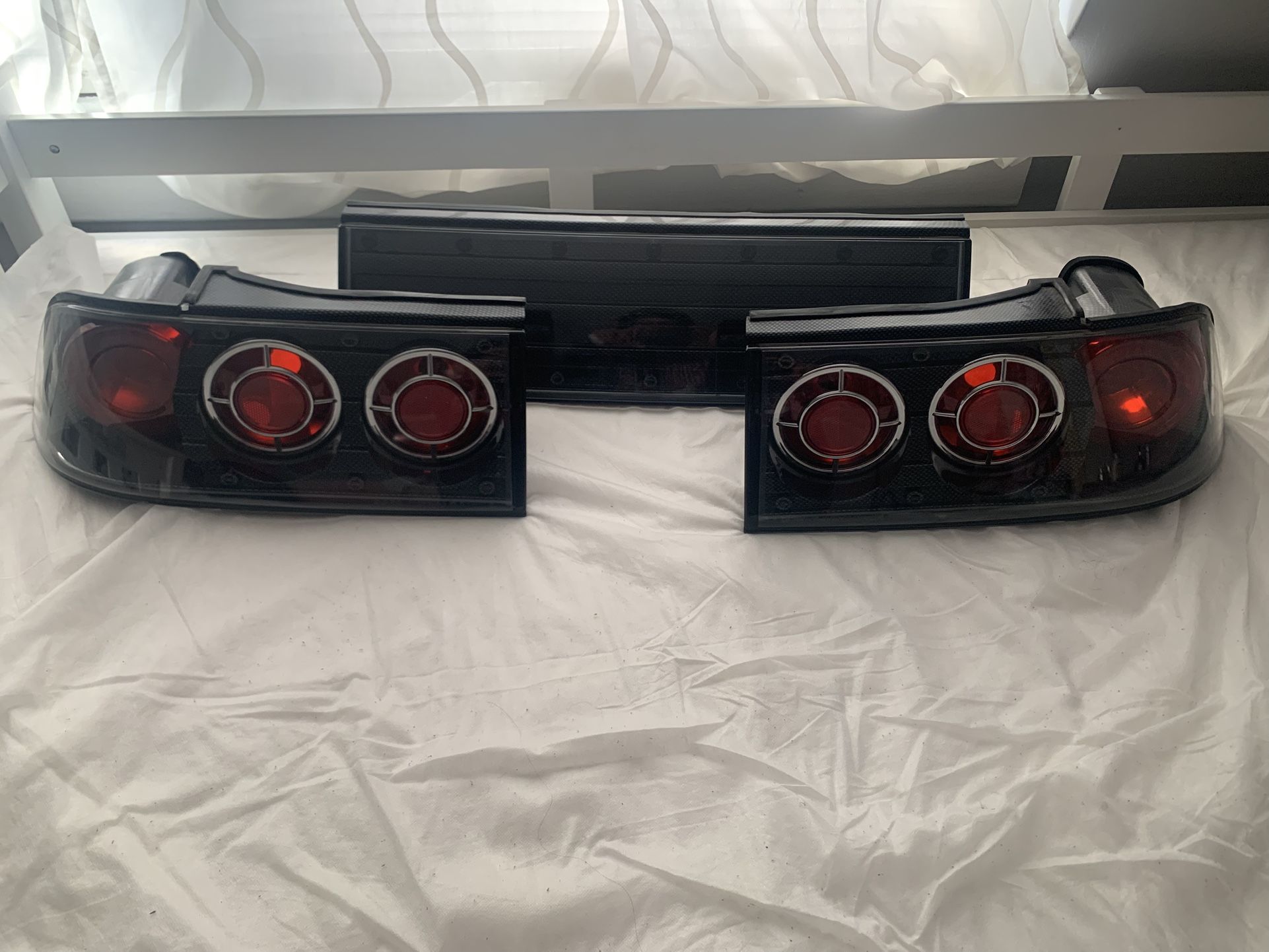 90to94 Dsm Carbon Fiber Taillights