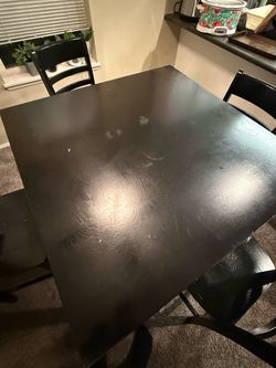 Kitchen table