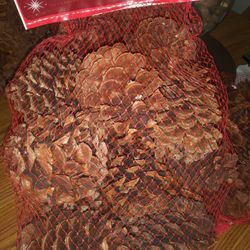 Holiday Cinnamon Pine Cones! 16 Oz. Bags! New!