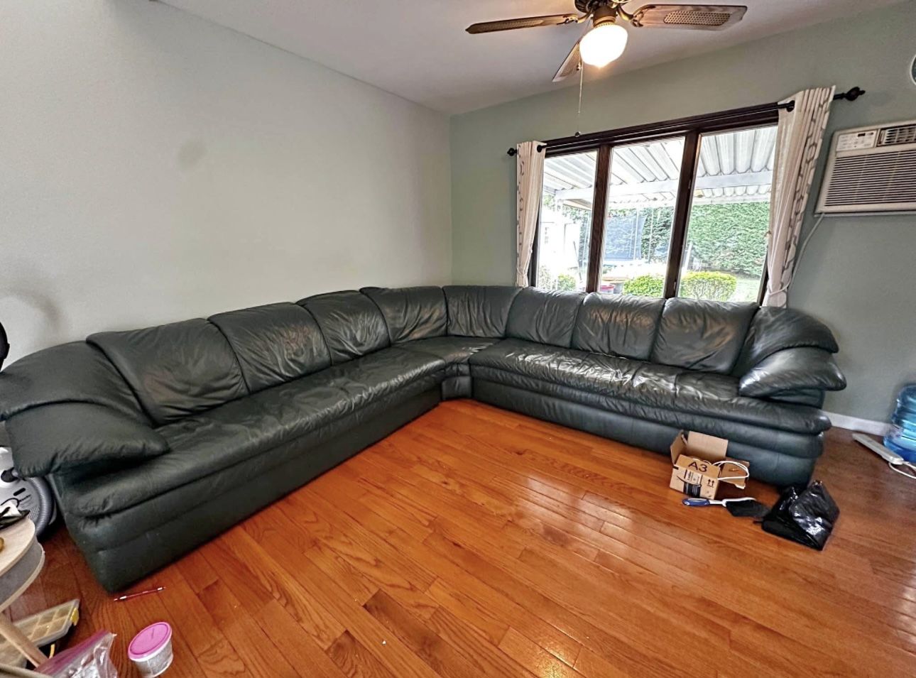 L Shaped Sofa w/ Free Delivery