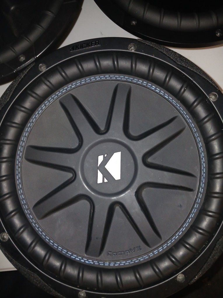 12"Kicker Cvx
