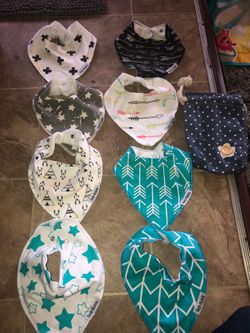 Eight baby bibs/bandanna bibs Dodo babies brand.
