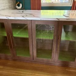 Indoor  Island Sold Out On Amazon! Moving Must Go! 