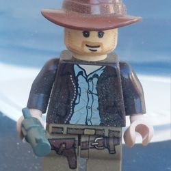 2008 Lego Indiana Jones 2" Mini Figure (iaj001) With Hat And Gun Accessories & Motorcycle With Sidecar - Mint Condition - Rare
